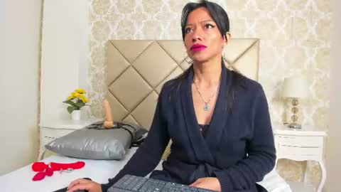 Snapshot of fernandaavila chatting on 06-12-26, 12:04 Fernanda online show from 06-12-26, 12:04