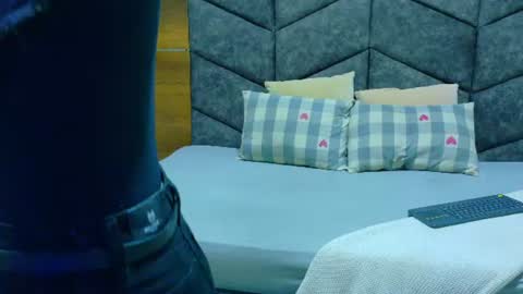 Snapshot of fernandabrown__ chatting on 06-14-26, 01:57 FERNANDA BROWN online show from 06-14-26, 01:57