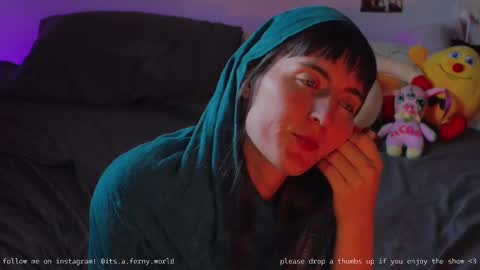 Snapshot of fernydew chatting on 02-25-25, 08:09 Fern next stream 430pm Monday PST online show from 02-25-25, 08:09