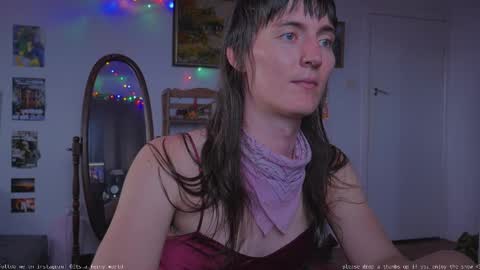 Snapshot of fernydew chatting on 03-07-25, 06:35 Fern next stream 430pm Monday PST online show from 03-07-25, 06:35