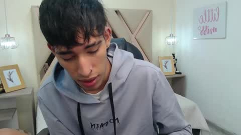 FER PHOENIX online show from 03-10-25, 03:34