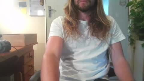 festivalslut online show from 05-07-26, 11:37