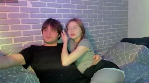 Tina and Tomas online show from 10-16-25, 02:29