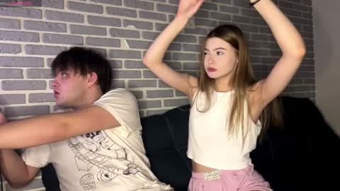 Tina and Tomas online show from 11-26-25, 02:18