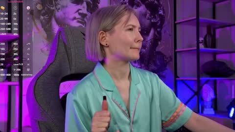 Rey online show from 03-30-26, 03:46