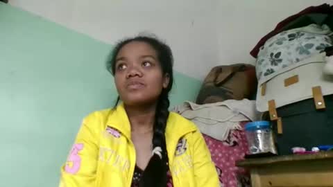 fetranialdy online show from 09-28-25, 04:29