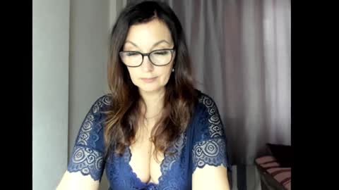 Snapshot of fey_bb chatting on 12-07-24, 04:09 Milana online show from 12-07-24, 04:09