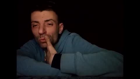 Raised in 90s online show from 04-03-26, 12:30