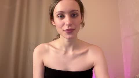 Lisa online show from 01-10-25, 12:26