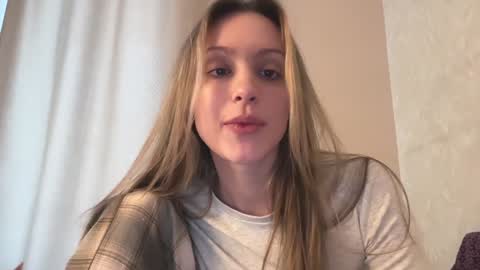 Lisa online show from 02-03-25, 08:57