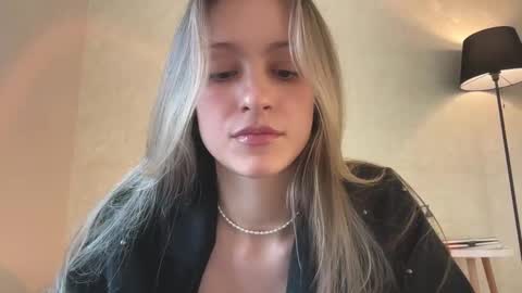 Lisa online show from 03-12-25, 10:37