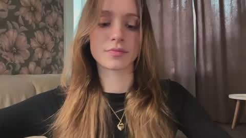 Lisa online show from 06-14-26, 11:12