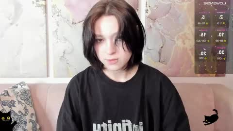 Snapshot of fiamoory chatting on 05-24-26, 01:32 fiamoory online show from 05-24-26, 01:32