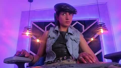   online show from 01-15-25, 02:56