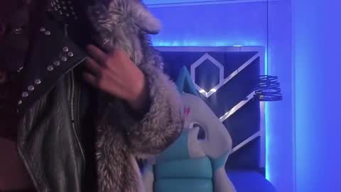   online show from 03-07-25, 11:51