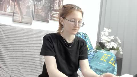 Snapshot of fiery__mary chatting on 03-27-26, 06:41 Mary online show from 03-27-26, 06:41