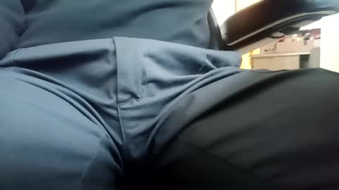 Snapshot of fifi010203 chatting on 10-14-25, 12:06 fifi010203 online show from 10-14-25, 12:06