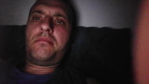 Snapshot of figonik chatting on 02-12-25, 09:33 Nick online show from 02-12-25, 09:33