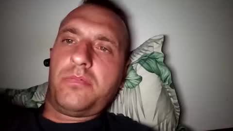 Snapshot of figonik chatting on 10-09-25, 07:34 Nick online show from 10-09-25, 07:34