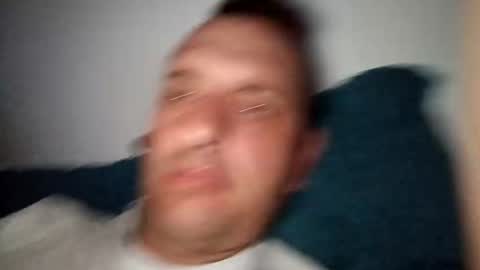 Snapshot of figonik chatting on 01-15-26, 08:12 Nick online show from 01-15-26, 08:12