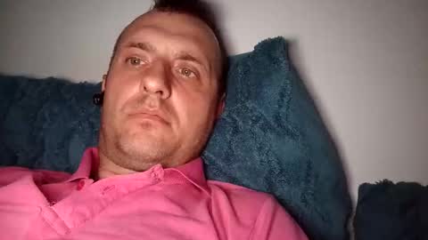 Snapshot of figonik chatting on 02-15-26, 09:11 Nick online show from 02-15-26, 09:11