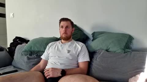 Snapshot of fikol123 chatting on 03-06-25, 07:57 fiolkamil online show from 03-06-25, 07:57