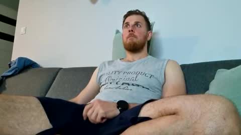 Snapshot of fikol123 chatting on 05-19-26, 07:53 fiolkamil online show from 05-19-26, 07:53