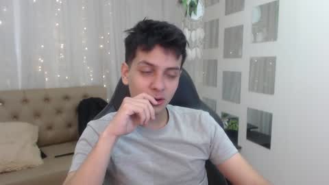 Filip David online show from 12-16-24, 12:38