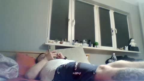 filipek757 online show from 06-15-26, 08:44