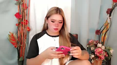 Snapshot of filipina_slutty69xxx chatting on 02-18-25, 05:31 Angela DONT FORGET TO FOLLOW AND GIVE ME APPRECIATION online show from 02-18-25, 05:31
