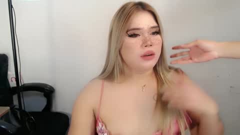 Snapshot of filipina_slutty69xxx chatting on 09-18-25, 02:13 Angela DONT FORGET TO FOLLOW AND GIVE ME APPRECIATION online show from 09-18-25, 02:13