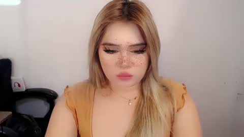 Snapshot of filipina_slutty69xxx chatting on 09-19-25, 02:35 Angela DONT FORGET TO FOLLOW AND GIVE ME APPRECIATION online show from 09-19-25, 02:35