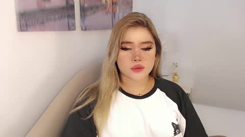 Snapshot of filipina_slutty69xxx chatting on 10-15-25, 12:44 Angela DONT FORGET TO FOLLOW AND GIVE ME APPRECIATION online show from 10-15-25, 12:44