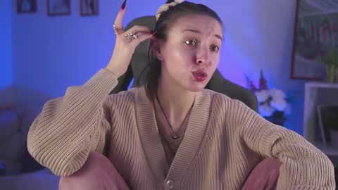 Snapshot of filipinaadams chatting on 12-12-24, 09:19 cap and Lana  online show from 12-12-24, 09:19