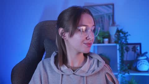 Snapshot of filipinaadams chatting on 01-11-25, 12:07 cap and Lana  online show from 01-11-25, 12:07