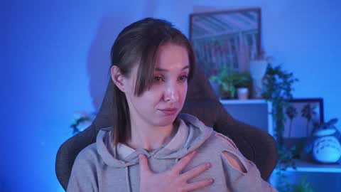 Snapshot of filipinaadams chatting on 01-11-25, 03:09 cap and Lana  online show from 01-11-25, 03:09