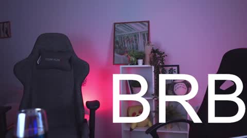 Snapshot of filipinaadams chatting on 01-17-25, 11:17 cap and Lana  online show from 01-17-25, 11:17