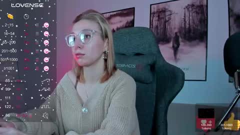 Snapshot of filipinaadams chatting on 02-20-25, 08:39 cap and Lana  online show from 02-20-25, 08:39