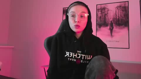 Snapshot of filipinaadams chatting on 03-01-25, 05:31 cap and Lana  online show from 03-01-25, 05:31