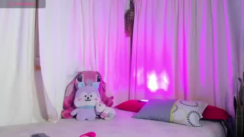 filletatouee online show from 06-24-26, 02:10