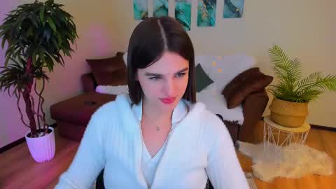 Snapshot of finalaccord chatting on 02-09-25, 01:14 Amanda online show from 02-09-25, 01:14