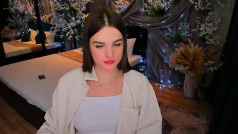 Snapshot of finalaccord chatting on 02-27-25, 11:15 Amanda online show from 02-27-25, 11:15