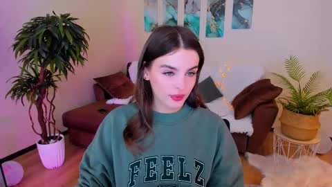 Snapshot of finalaccord chatting on 03-02-25, 10:03 Amanda online show from 03-02-25, 10:03