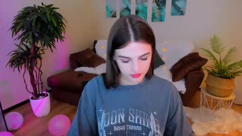 Snapshot of finalaccord chatting on 03-05-25, 04:13 Amanda online show from 03-05-25, 04:13