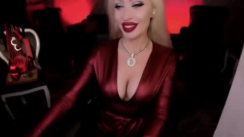 AlfaFemale online show from 11-15-25, 01:58