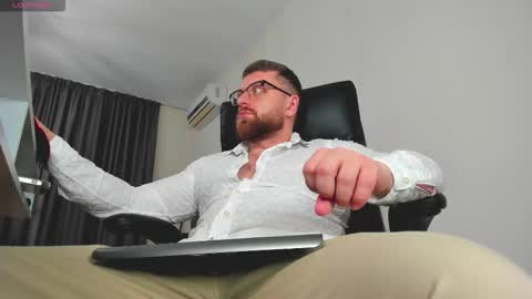 FindomGuyXXX online show from 02-13-26, 04:03