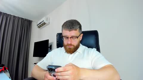 FindomGuyXXX online show from 04-10-26, 12:10