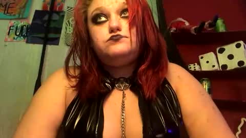 Snapshot of findommefoxi chatting on 12-27-24, 02:14 findommefoxi online show from 12-27-24, 02:14