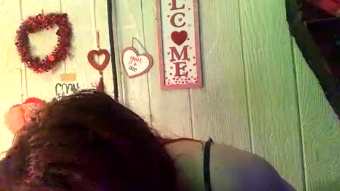 Snapshot of findommefoxi chatting on 02-15-25, 03:31 findommefoxi online show from 02-15-25, 03:31