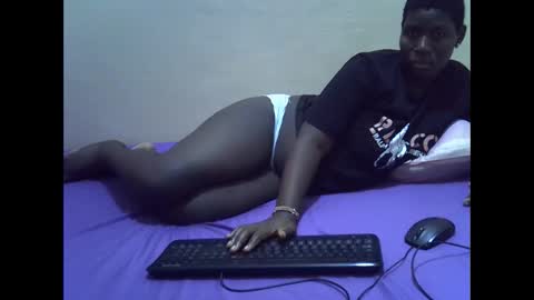 Snapshot of fine_nes chatting on 05-10-26, 03:55 fine_nes online show from 05-10-26, 03:55